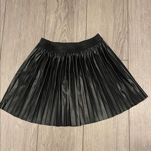 Crewcuts girls faux leatherElegant Black Skirt size 8